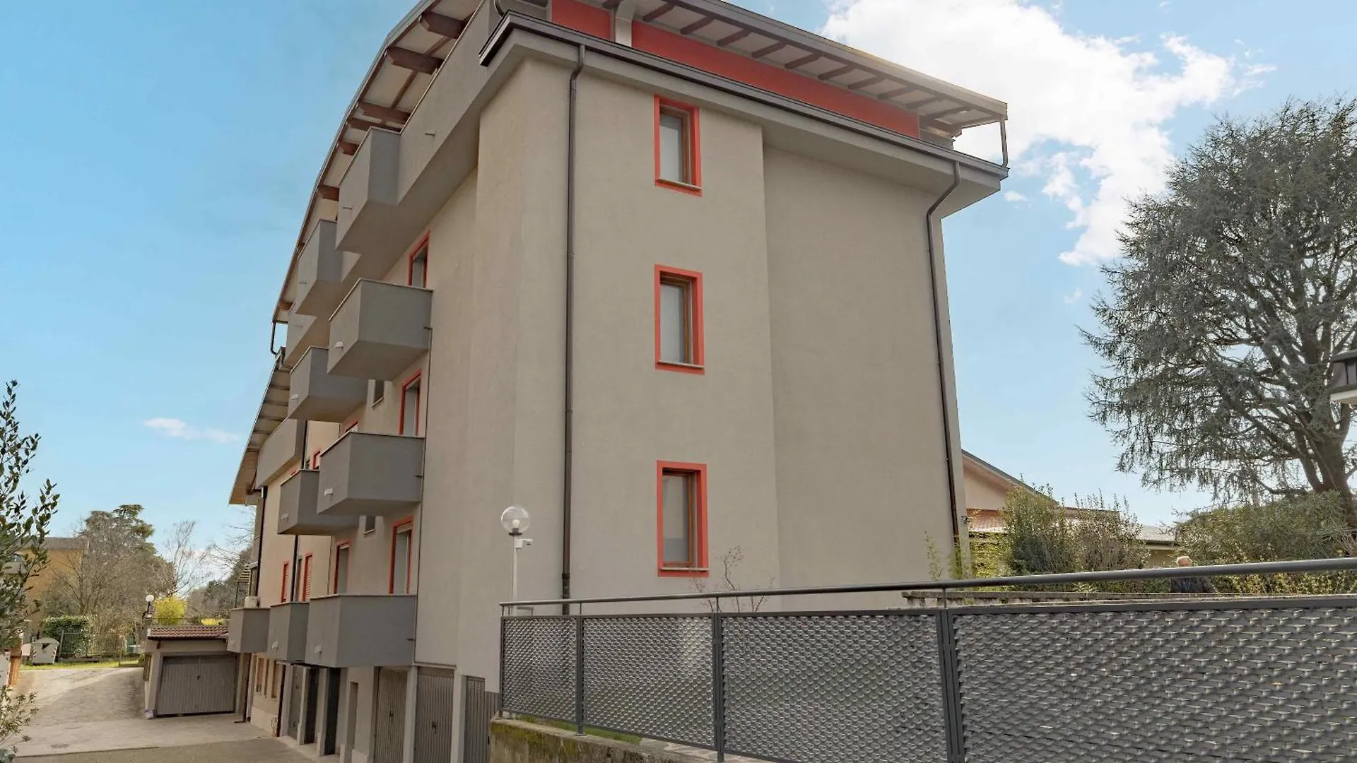 A10 Arcobaleno Milano Rho Fiera & Malpensa Airport New Modern Apartment Cesate 0*,  Itálie